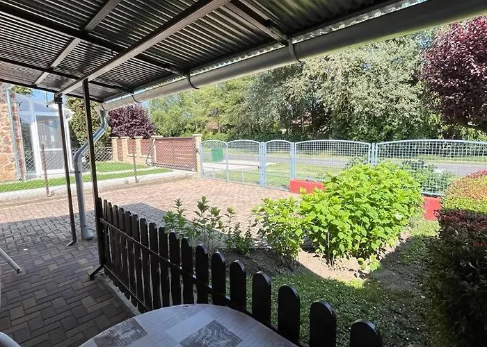 Hibiscus بيت للعطل